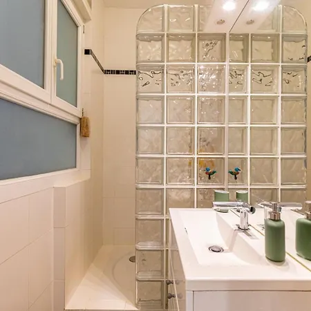Guestready - Elegant Dans Le Marais Paříž